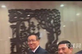 第十二届北京香山论坛开幕，国防部长董军步入会场