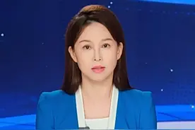 “我以后肯定会往前走，绝不后退！”江西这位考生 高考 结束后，第一时间去墓地看妈妈。 #高考 #高考结束 #总有温暖在身边 #上饶