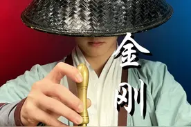 挖掘机都压不烂的金刚蛋，你见过吗？ #金刚蛋 #师兄测评 #美食测评 #测评 #内容启发搜索