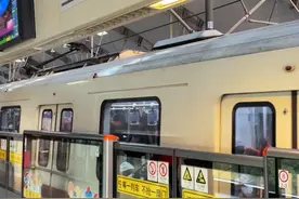 地铁十一号线直达景点，一条线玩到尽兴#上海地铁#上海旅行#上海citywalk#轨道交通