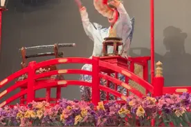 日本花魁演出 #日本 #花魁 #演出现场 #随拍 #花魁道中视频封面