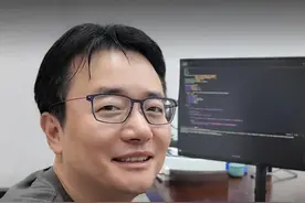 美国码农雪崩式失业，从业人数跌回45年前，但我仍准备学编程#跟傅盛学AI#大咖观察#AIGC#程序员#码农视频封面