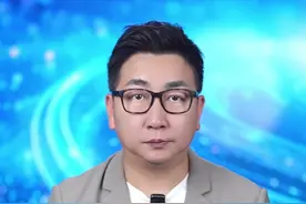 00后“无手”女孩怀孕遭恶评，人人都有向往美好生活的权利！ #社会百态#加油#总有温暖在身边视频封面