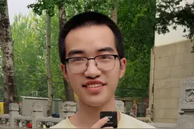 北大数学系同学逻辑有多严谨～像是解题思路映入眼帘！ #北京大学 #学霸秘籍 #数学思维 #街头采访 #优秀零距离