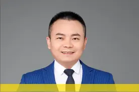 美沙“世纪联姻”，1420亿美元军售炸翻全球，为何说背后全是算计？#掘金计划2025 #美沙关系 #国际局势 #国际贸易 #军工视频封面