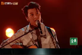 “最好的我们，最好的青春。”——#王栎鑫一腔赤子之心唱给青春，最好的还是不变的那些人。#披荆斩棘EP01初舞台正在热播中！视频封面