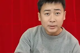 街头戏法表演！铁盆变青菜 #近景魔术 #魔术