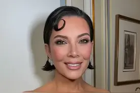 贵圈最近到底是出了什么神秘科技？！#卡戴珊 #身材