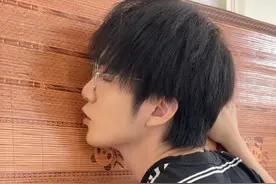 谈恋爱的你们家里空调温度开多少啊？ #过夏天的勇气是国补给的 #男女生体温差异 #消暑