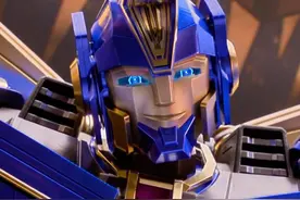 御天敌明明有震天尊的变形齿轮，为什么还是打不过威震天？视频封面