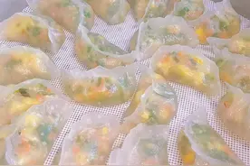 还有人不会做水晶蒸饺？其实做法非常简单，配方比例全都告诉你视频封面