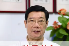 一碗雪梨水，清热生津，止咳化痰#雪梨 #梨汤 #中医养生 #硬核健康科普行动@抖音短视频视频封面