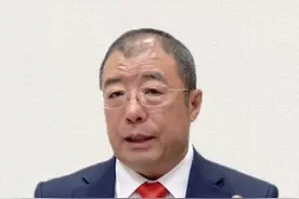 奇安信董事长齐向东：AI时代，主要任务是治理内鬼视频封面