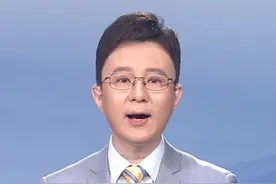 太过分！游客粗暴抓海鸥，还把海鸥摔在屎上#大象主播说 @大象新闻主持人胡尔柯察金视频封面