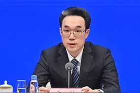 一季度经济结构调整稳中有进视频封面