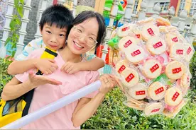 挑战制作超大棒棒糖，小星星的毕业礼物，抗着变身街上最靓的崽！