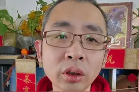 战棋31.6确定是2月19日，同时奖励路线全部解锁， 还没入手通行证的可以等我下午3点会有劲爆的消息#炉石传说 #酒馆战棋视频封面