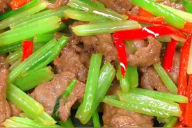 在家炒牛肉老是不滑嫩的一定要把这个视频看完！ 视频封面