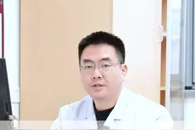 吸烟对心血管有什么危害呢？ 吸烟对心血管有什么危害呢？#硬核健康科普行动 #先心病 #吸烟 #心血管 视频封面