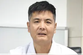 颈椎病压迫神经，有这2种表现，他们是不一样的 #医学科普 #骨科 #中医 #硬核健康科普行动视频封面