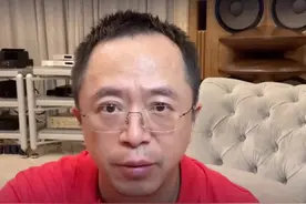 AI竟然怂恿少年弑亲，你们还敢用AI吗？ 360组建大模型“复仇者联盟”，共同对抗AI的风险#红衣聊AI #大咖观察视频封面