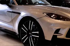 阿斯顿马丁DBX 707 2024-世界上最强大的豪华SUV #迈巴赫视频封面