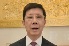 #心血管疾病可能是预防效果最好的疾病 全国政协委员、中国科学院院士、浙江大学医学院附属第二医院党委书记王建安：心血管疾病其实80%可防可控，就群体来看，心血管疾病是预防效果最好的。#年轻人怎么预防心血管疾病视频封面