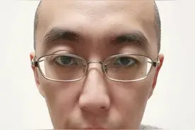 牛创自游家创始人李一男的造车之路。#李一男 #牛创 #新能源汽车 #华为 #小牛电动视频封面