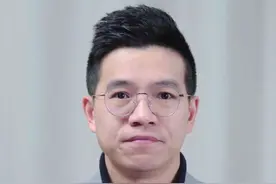 #广东阴冷天气持续  回南天终于走了，但是雨天又要来了。阳光何时会上线呢？#广东天气  #粤语新闻  #抖音热评视频封面