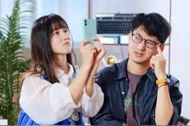 OLED屏幕的手机不护眼？其实你这样选就对了！ #OLED #手机屏幕 #玩转数码 #涨知识视频封面