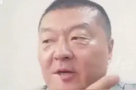 中央民大舞蹈学院院长姜铁红回应走红：带学生跳舞是工作最重要的一部分，没想到能够走红，让我有种发懵的状态。视频封面