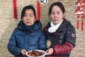 五花肉按这方法做成把子肉真是软烂入味肥而不腻真是过年硬菜 #抖音美食推荐官  #农村美食 #乡村味道 #我的乡村生活 #年的味道来了视频封面