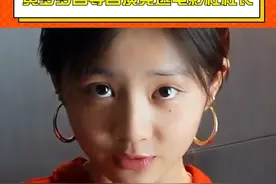 #黄多多自导自演竞选电影社社长 #黄多多英文竞选视频 好多才多艺的女鹅~视频封面