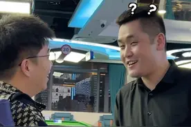 挑战用左手踢馆，目标是成为奥沙利文！#台球 #台球路人局 #靓仔台球 #桌球 #台球是一种生活