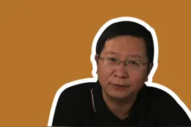 “入常”公示刚过，为何主动投案？#周刊君说视频封面