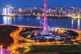 #豫见齐鲁山河有约  豫豫和鲁鲁双向奔赴啦！豫豫带河南好礼闪现山东，向你发出一封邀请函！#河南文旅赴山东进行文旅推介 #鲁豫再约共赴山海 #逛不完的宝藏山东 #在山东花式过冬视频封面