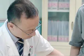 经常觉得累，能躺着蹲着就不想站着，经常觉得头晕晕的，没什么力气的朋友常揉一个穴位 #足三里 #气血不足 #气血虚  #穴位 #中医视频封面