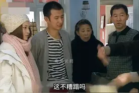 生活在这样的家庭简直令人窒息，心疼童佳倩！视频封面