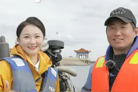 #两极穿越龙江行｜大马哈鱼洄游季，在中国大马哈鱼之乡抚远， 感受渔民丰收的喜悦！#故事里的黑龙江 #两极穿越龙江行视频封面