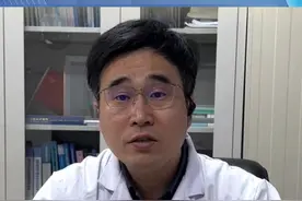 长期抽烟喝酒嚼槟榔小心口腔癌！口腔黏膜反复损伤也会癌变，医生：做贴合度高的假牙#都市报道 #抖音精选计划