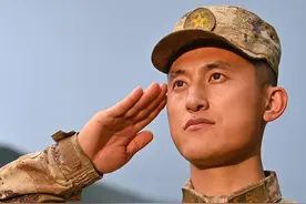 退伍老兵的独白：我做到了！ （吴家豪、张竣、王武林、王辉、罗博文）#高原战士  #退伍季  #他在那里站岗  #离别不说再见视频封面