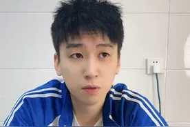 数学课上的极限答题挑战 #一人分饰多角 #规则怪谈 #后排学生视频封面