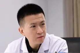 反复发热到急诊，为什么做完CT，建议直接住院？ #肺癌 #发热 #体检