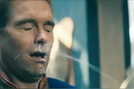 祖国人再次喝起牛奶，屠夫产生两个人格 #黑袍纠察队视频封面