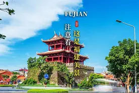 注意看，这个女生叫小美，她即将......来到福建看美景~视频封面