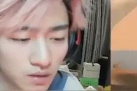 过完年了，挂哥们也开始营业了 #无畏契约 #无畏契约反外挂