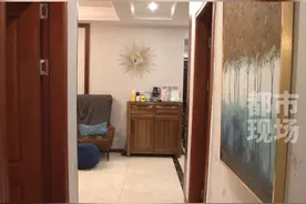 楼上住户难入睡总是听到怪异敲墙声#江西dou知道 #江西南昌 #邻居 #怪声 视频封面