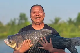 看到最后 保证笑翻你 #2024dou来钓鱼 #原来钓鱼才是抖音运动顶流 #秋日钓鱼盘老板指南