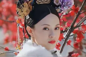 孙俪甄嬛为何不用原声？当一段采访曝光，才知真相背后竟另有隐情#孙俪 #蒋欣 #斓曦 #郑晓龙 #2024影娱年终大赏视频封面