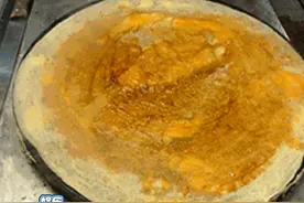 90后网友摊煎饼两年买车买房，真的狠狠羡慕了！#娱乐评论大赏 视频封面